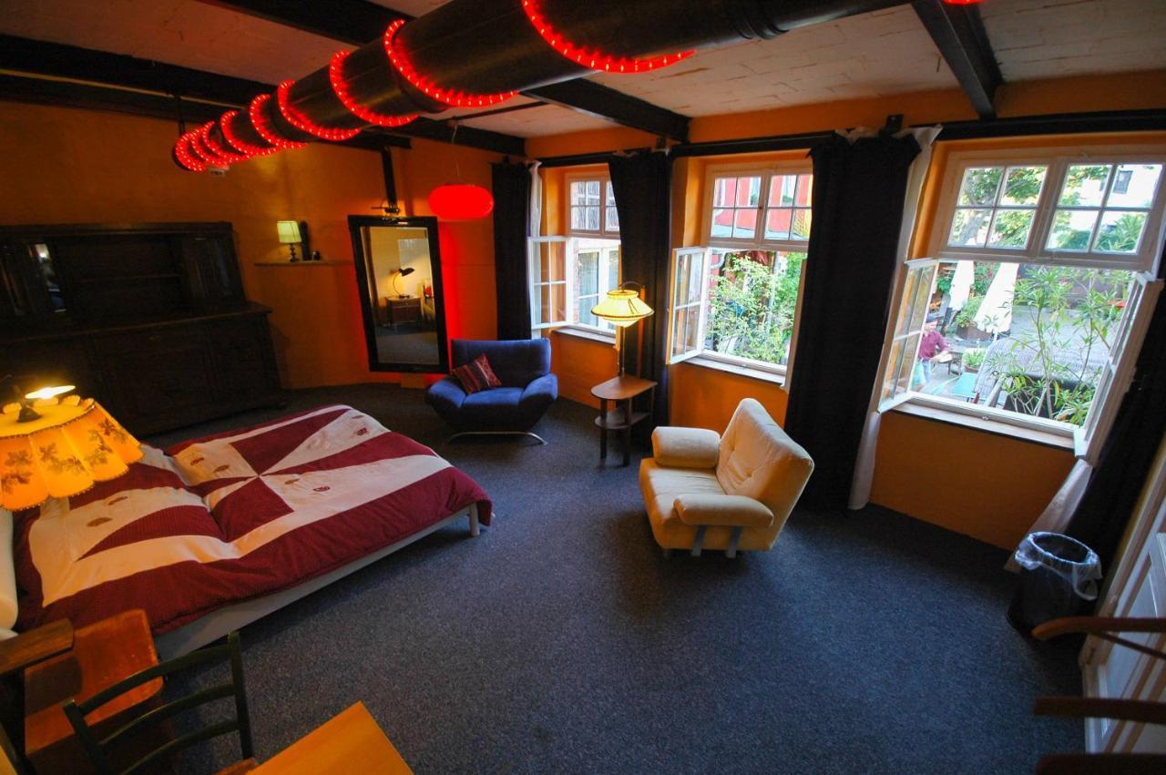 Hostel Sandino