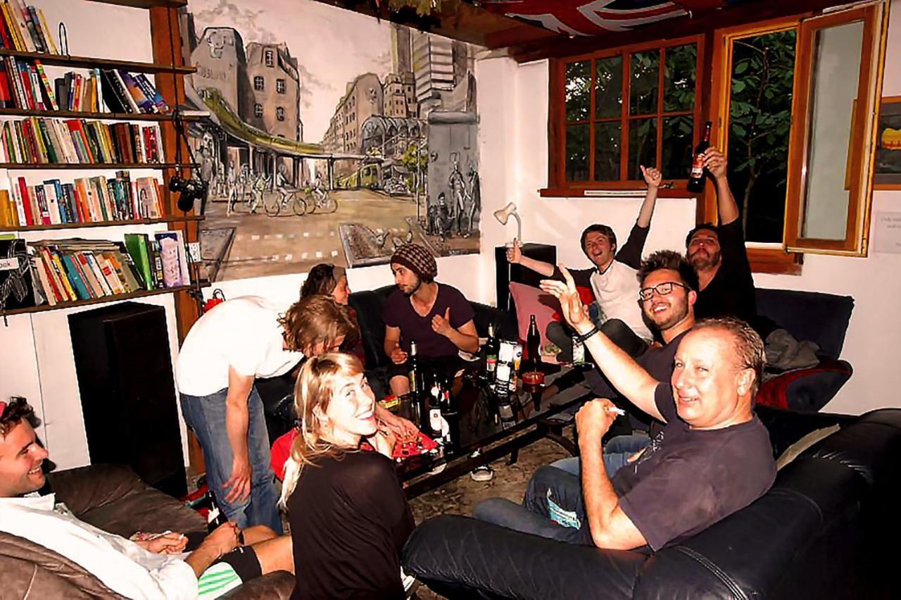 Hostel Sandino *